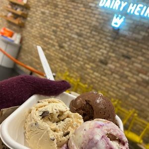 Meet your Posher, Cierra